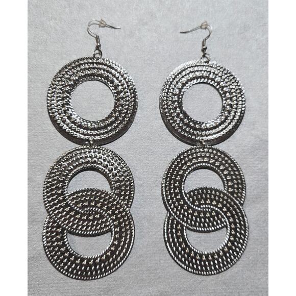 Precious Jewelry - Silver Tone Textured Earrings Long 5.75" Dangle Drop Round Circles